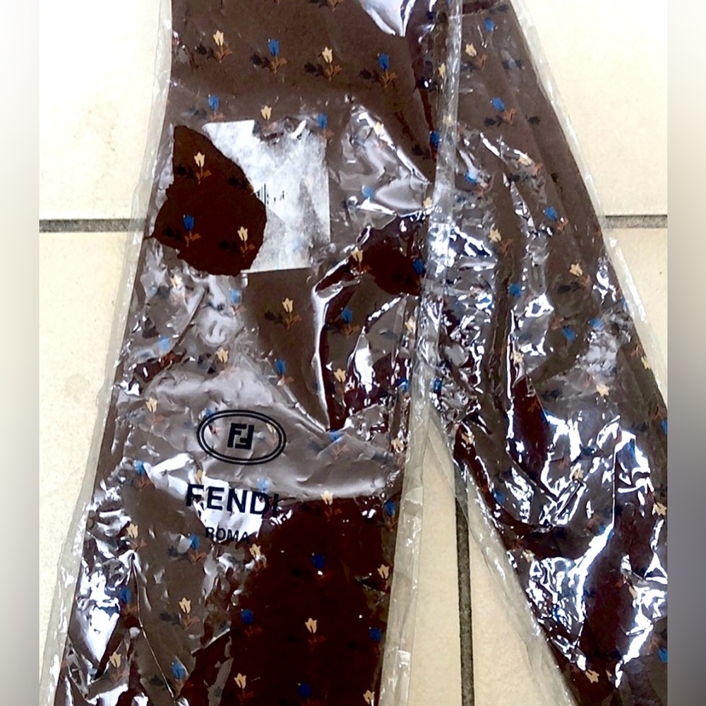 Fendi Roma Brown Silk Tie made in Italy